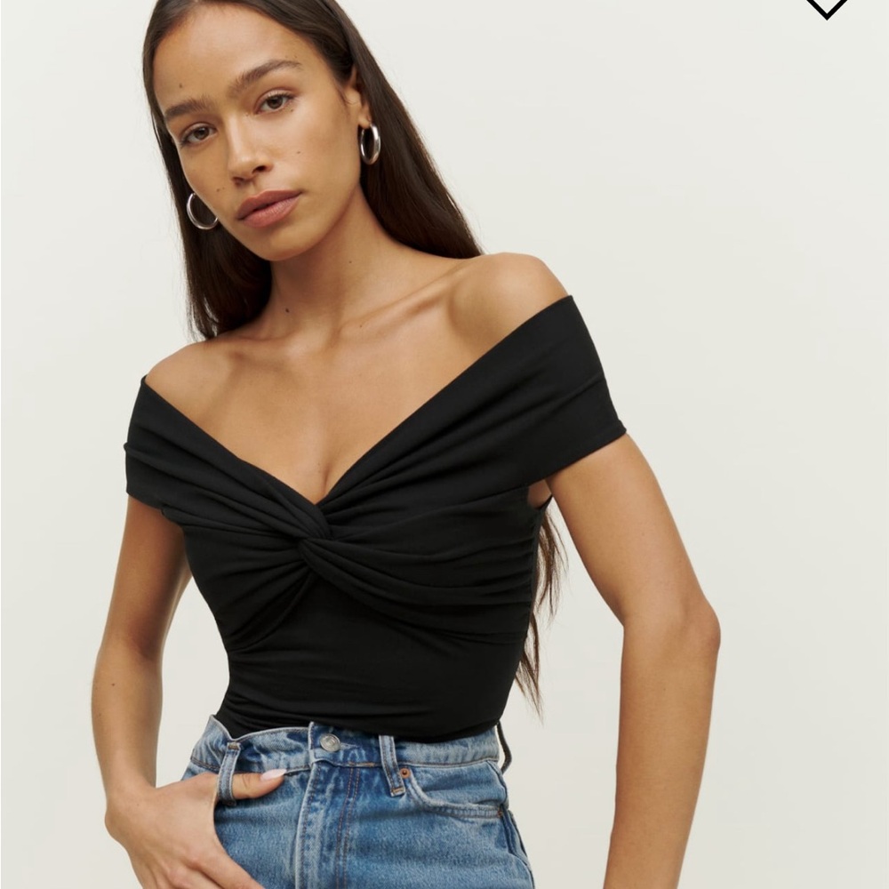Reformation Ezlynn top